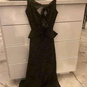 Jun ivy - Francesca’s dress open back